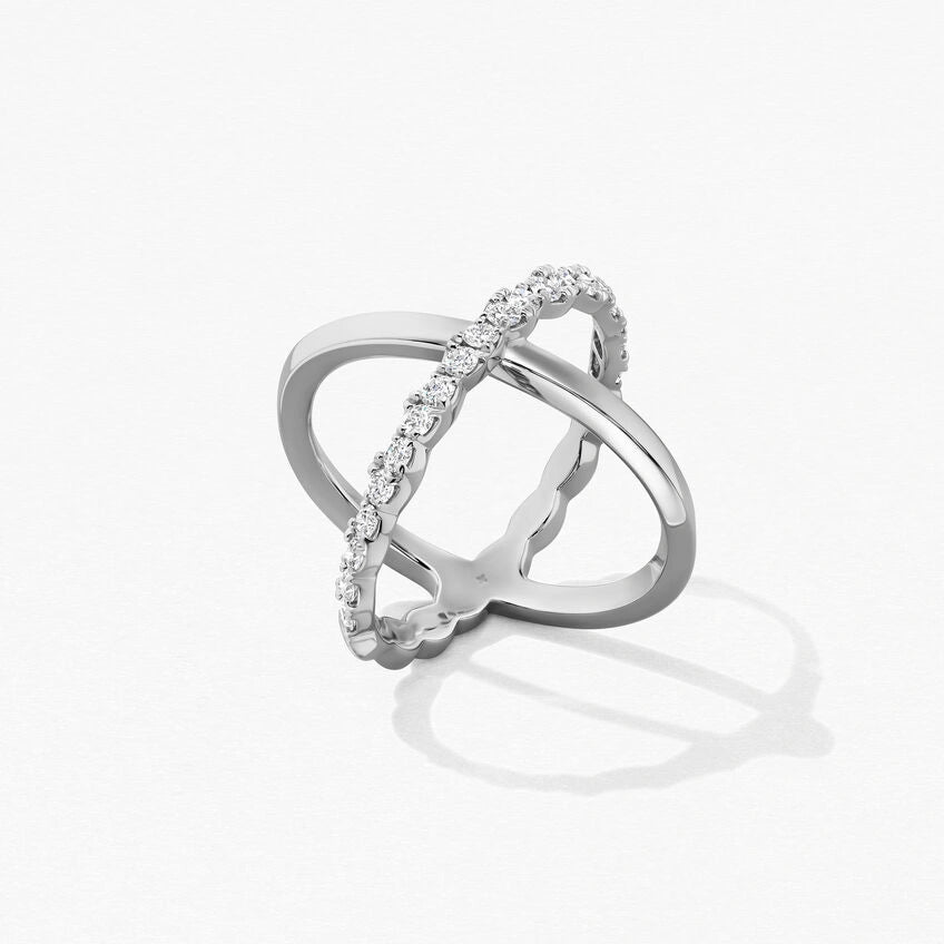 Bague en Diamant Yakota – Audace et raffinement en or | LeDiamanti - LeDiamanti