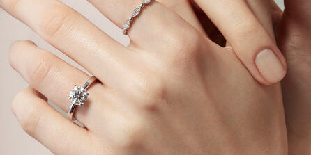 alliance-diamants-ronds-petit-tresor-or-blanc