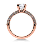 Vue latérale de la bague Héritage en or rose, illustrant la modernité et la féminité du design.